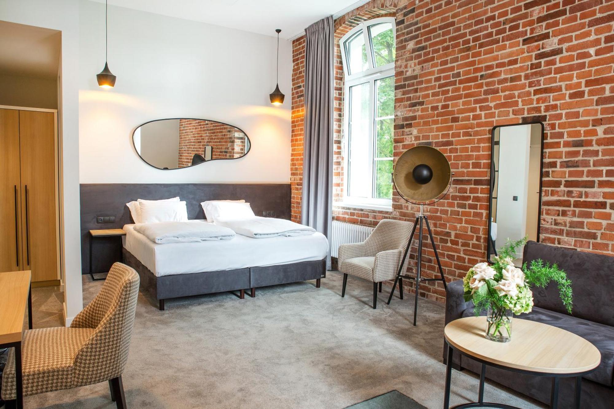 Hotel Hugo Business & Spa Kędzierzyn-Koźle Extérieur photo