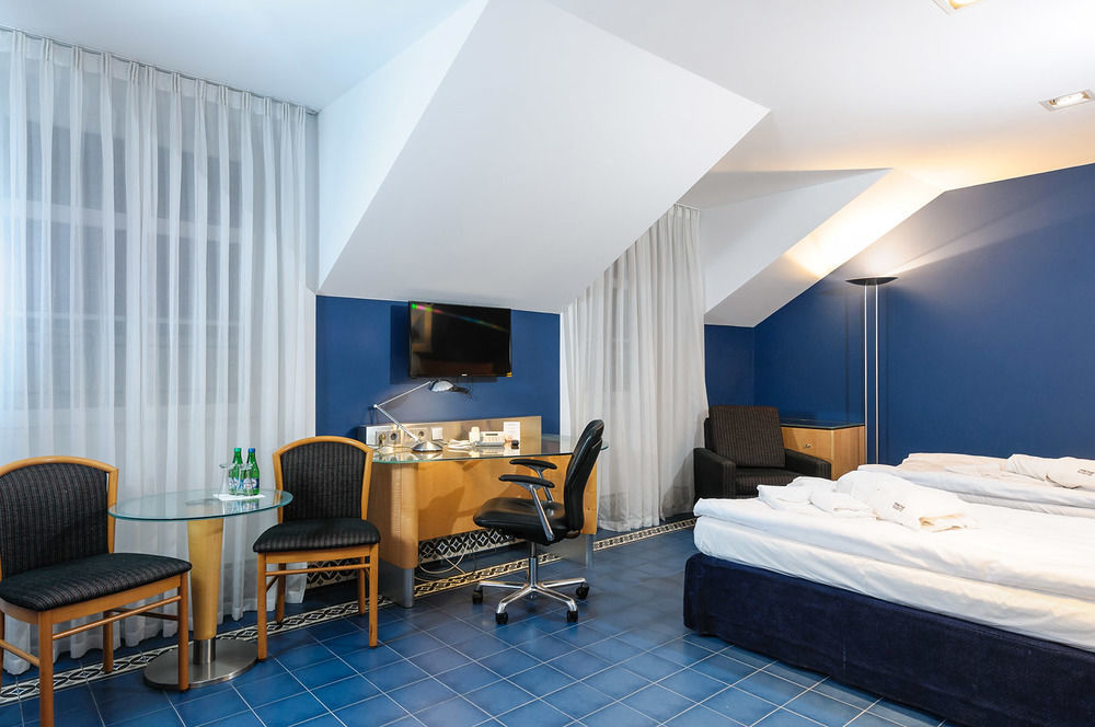 Hotel Hugo Business & Spa Kędzierzyn-Koźle Extérieur photo