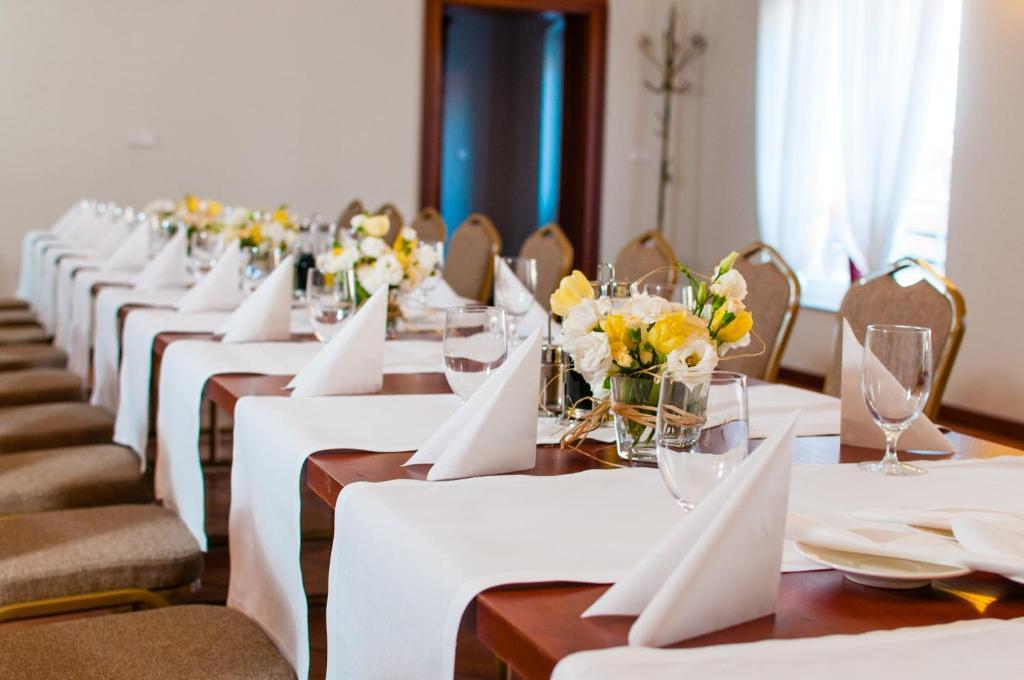 Hotel Hugo Business & Spa Kędzierzyn-Koźle Extérieur photo