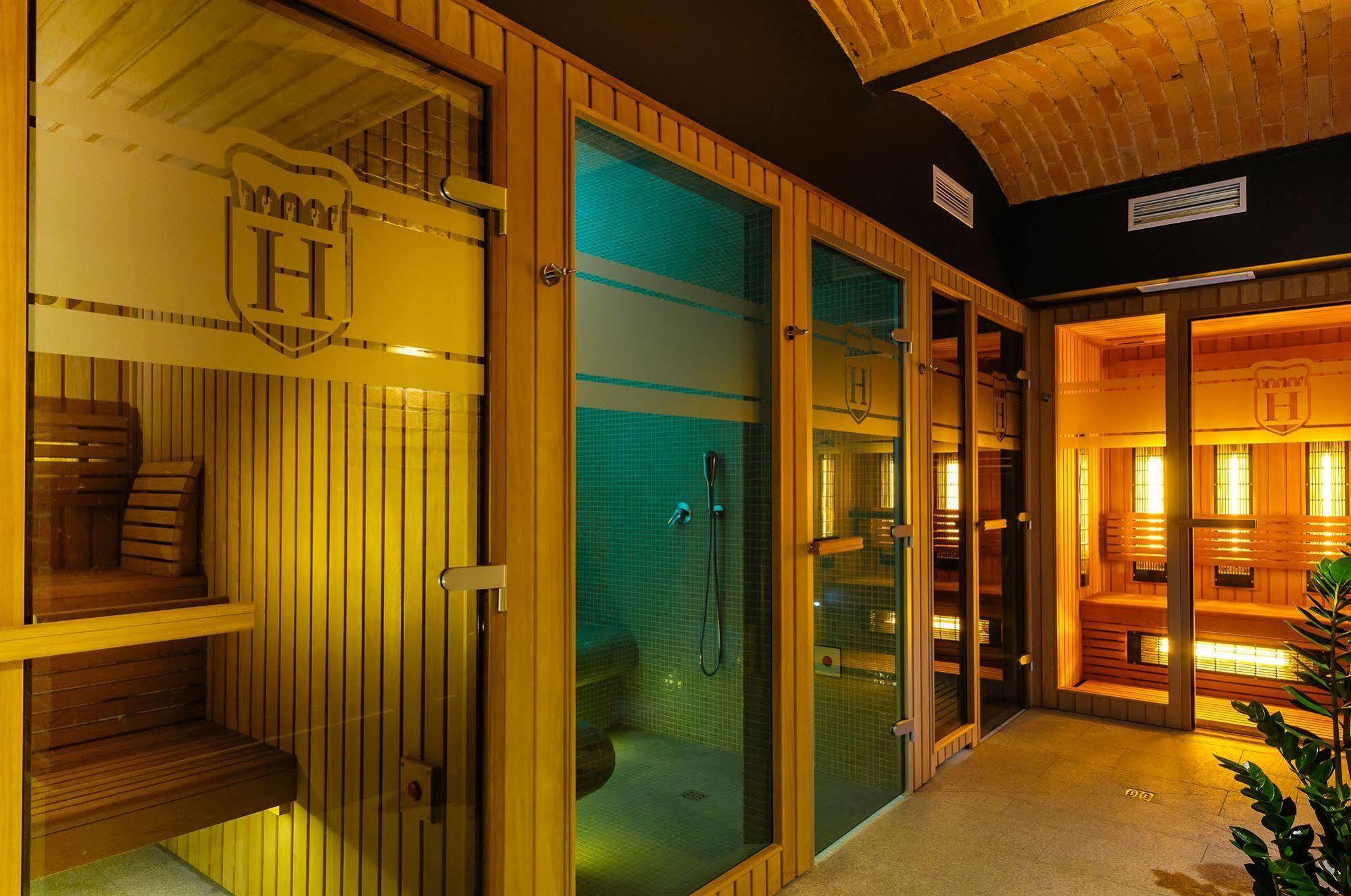 Hotel Hugo Business & Spa Kędzierzyn-Koźle Extérieur photo